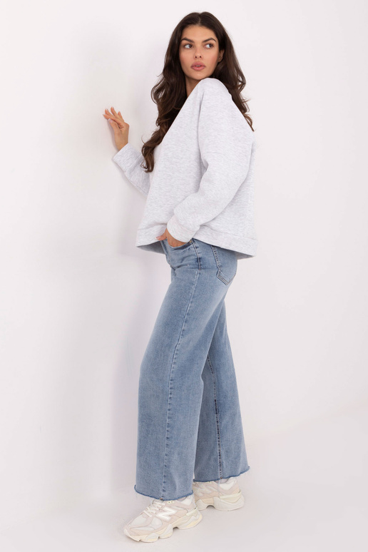 Zils džemperis, gaiši pelēks