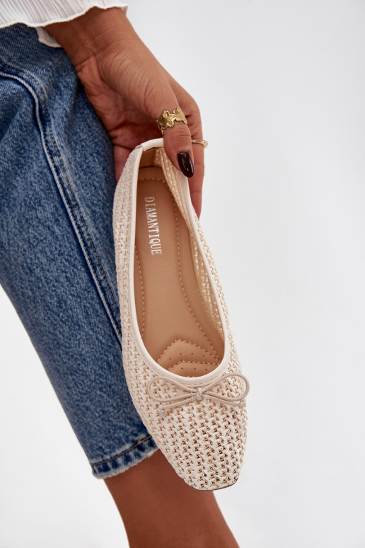 Balerīnas  I Kokardką  Belirra