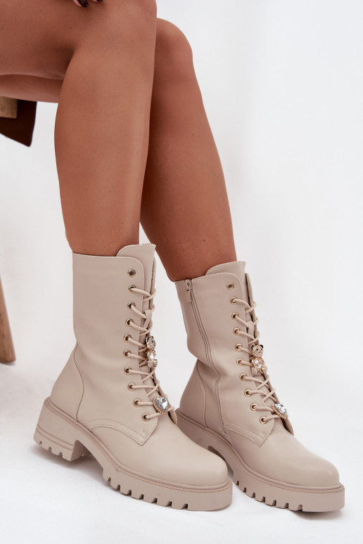 zābaki  Z Przypinkami  Hearts smilšu krāsas Iravine