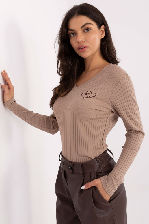 Blūze tumši smilškrāsas