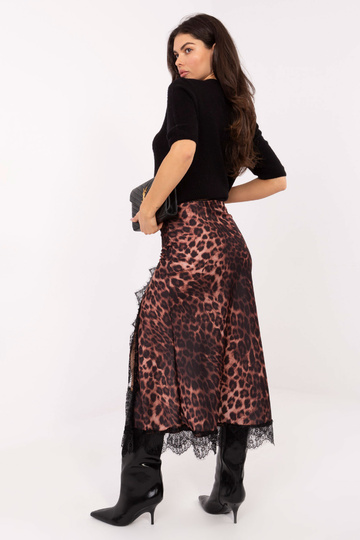 Kamieļa krāsas svārki 2