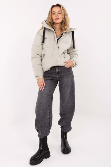 Jaka gaiši pelēka 2