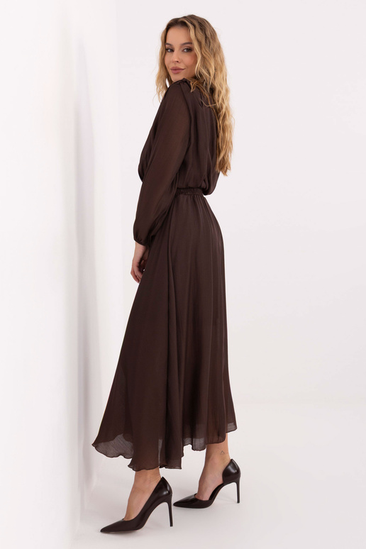 Kleita tumši brūna