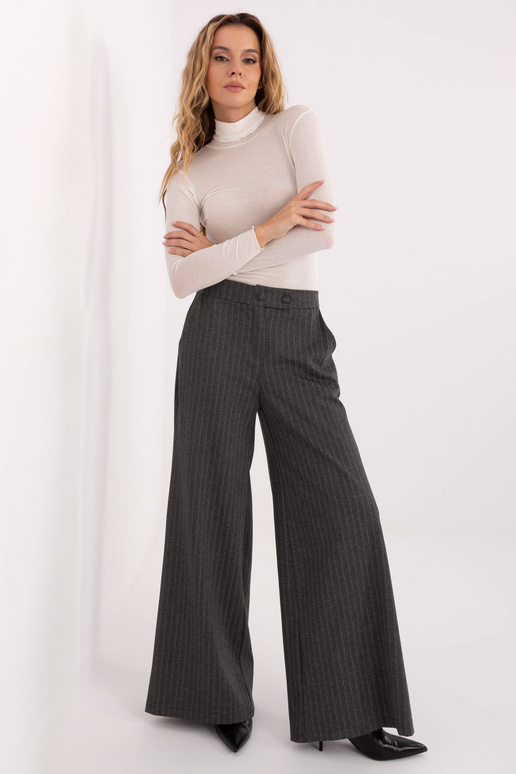 T-krekli gaiši smilšu krāsā