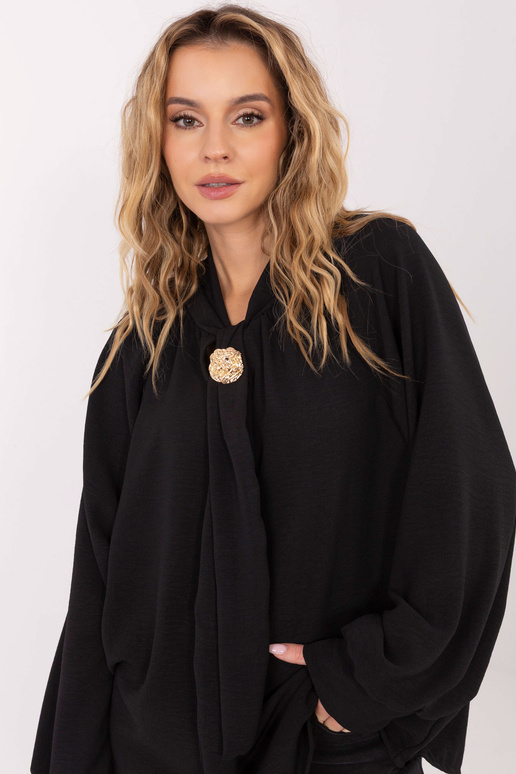 Blūze melna