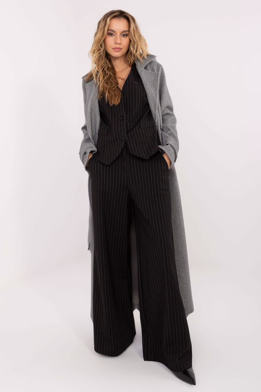 Veste IT KZ melna