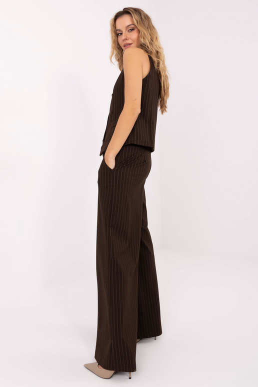 Veste IT KZ tumši brūnā krāsā