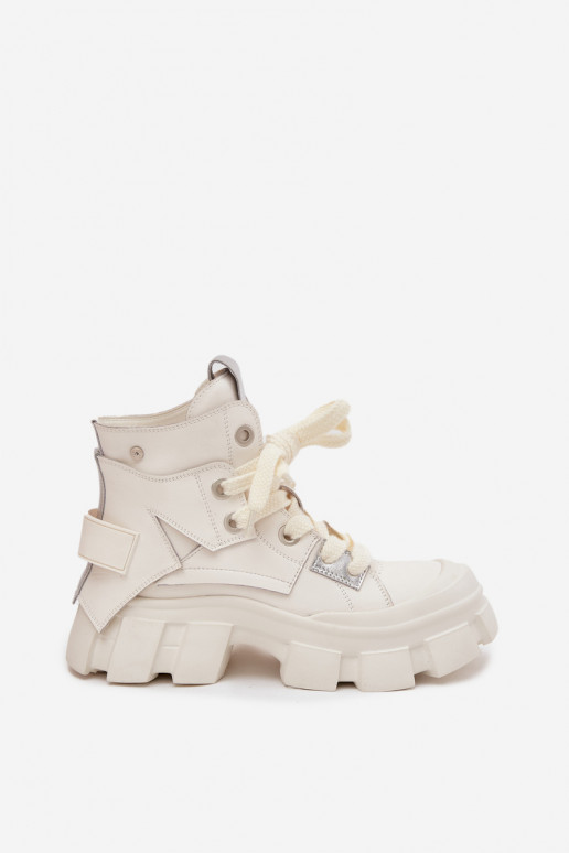 Ādas siltināti sporta stila zābaciņi GOE SS2N4055 baltā krāsā