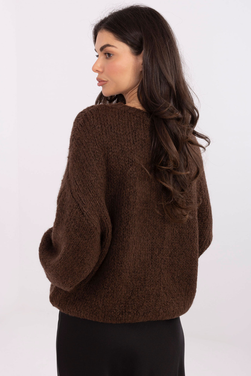 Sieviešu ekrū džemperis