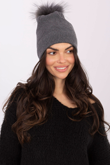 Cepure tumši pelēkā krāsā 2