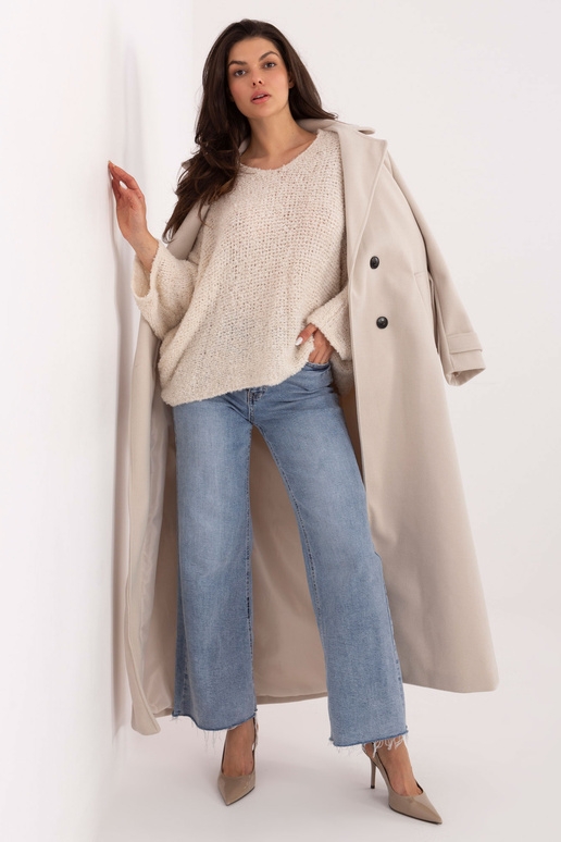 Džemperis gaiši smilškrāsas