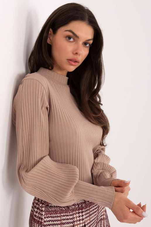 Krekls tumši smilškrāsas