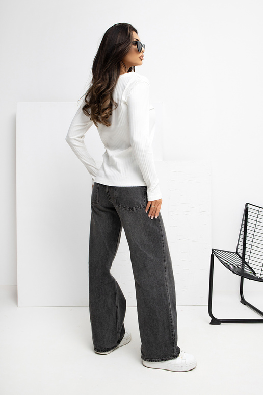 Ekrū krāsas blūze