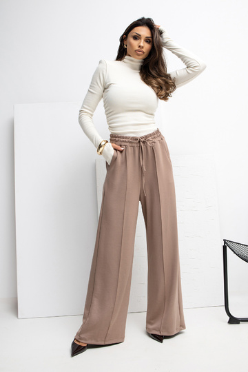 Tumši smilškrāsas sporta... 2