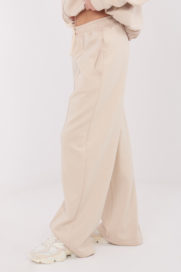 Gaiši smilškrāsas bikses 2