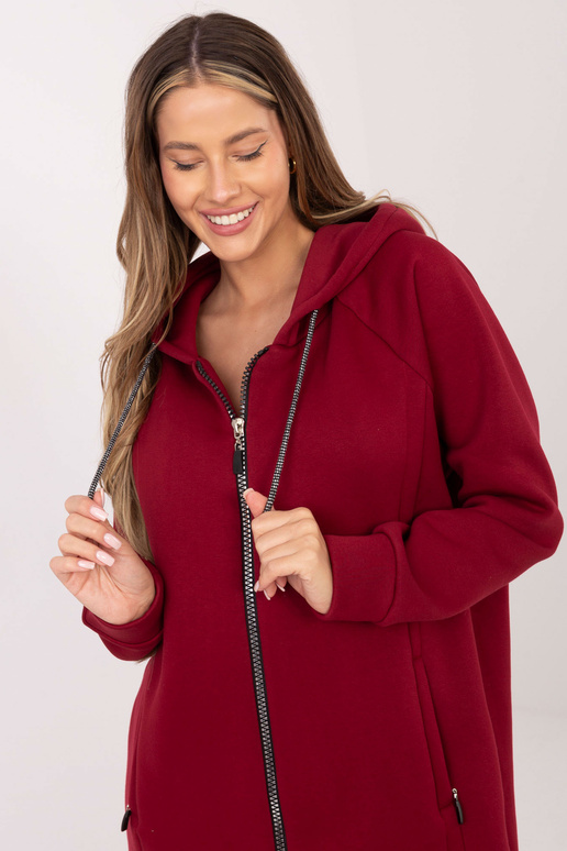 Bordo krāsas džemperis ar rāvējslēdzēju