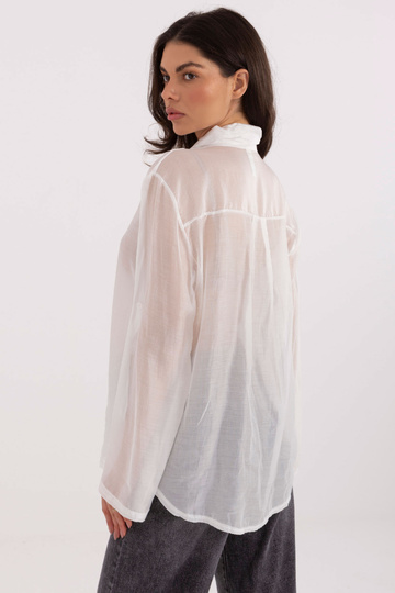 Baltas krāsas krekls IT 2