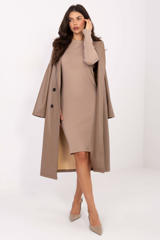 Tumši smilšu krāsas kleita