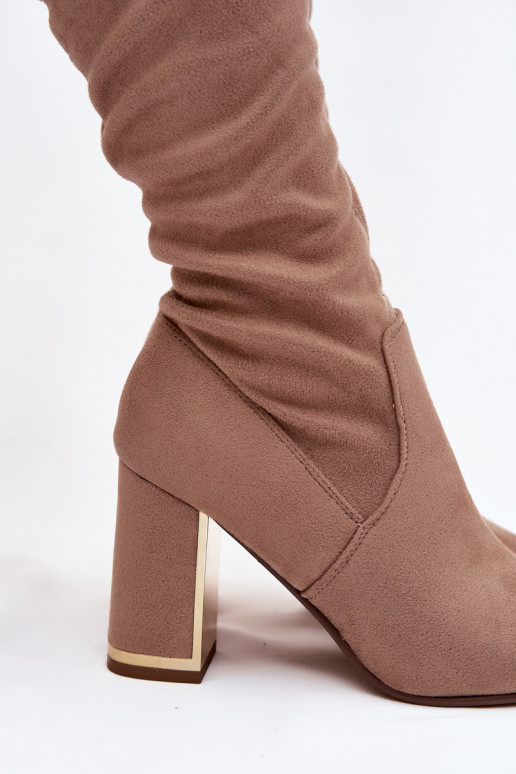 sieviešu garie zābaki owe  ar papēdi smilšu krāsas Thamine