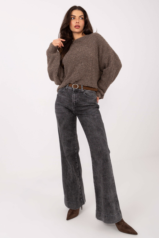 Tumši smilškrāsas džemperis