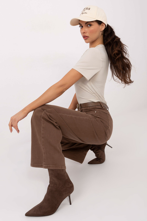 Blūze gaiši smilškrāsas