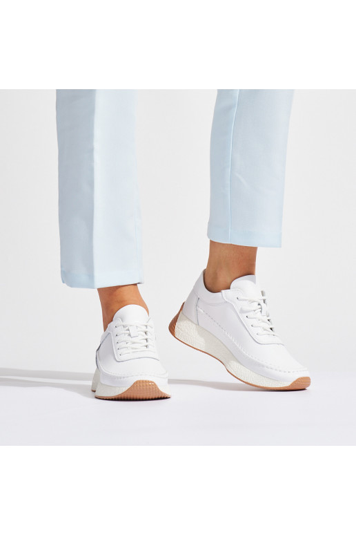    balta krāsa  sieviešu apavi 