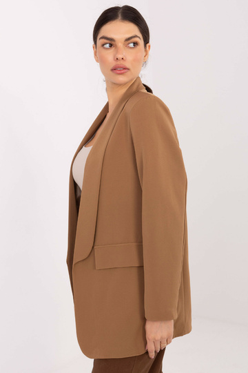 Žakete kamieļa krāsā