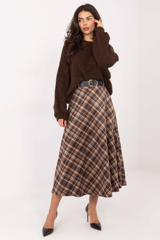 Tumši brūni svārki