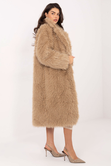 Mētelis smilškrāsas 2