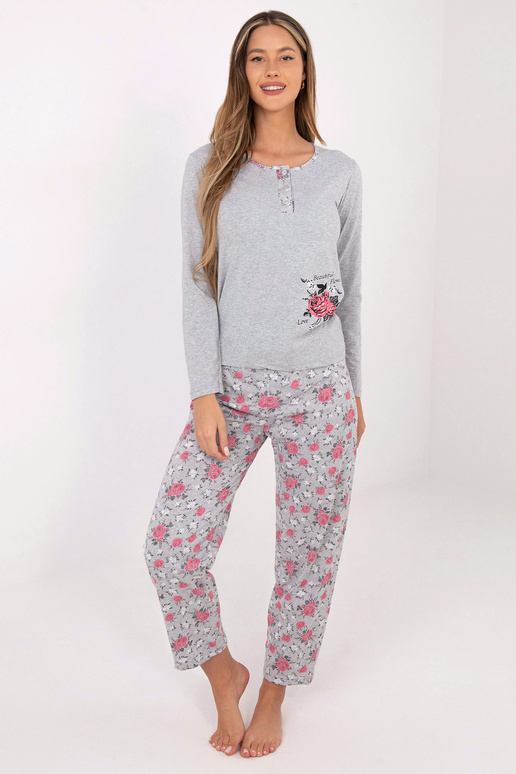 Pelēkas divdaļīgas pidžamas ar T-kreklu