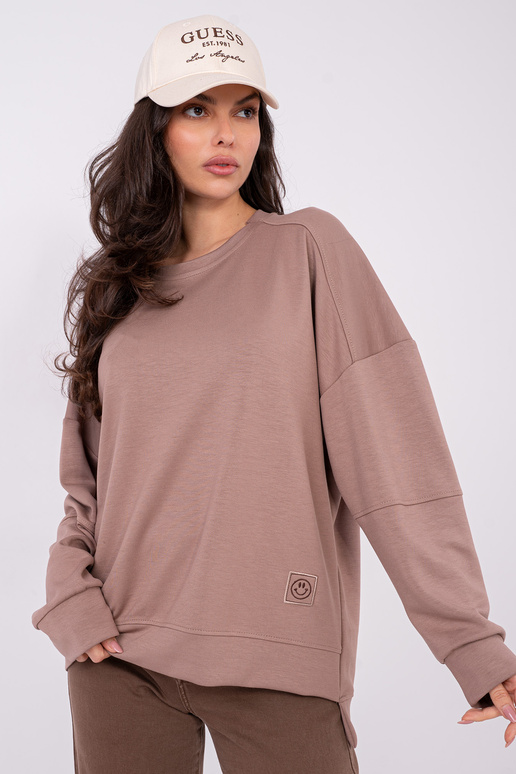 Tumši smilškrāsas džemperis