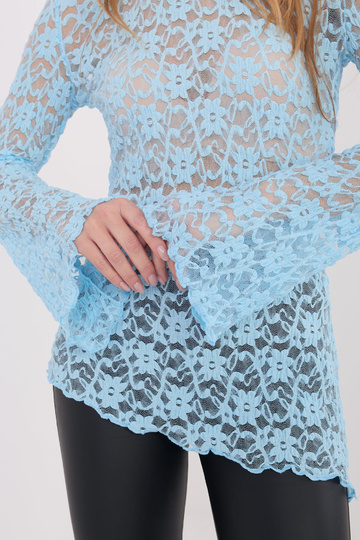 Gaiši zila blūze 2