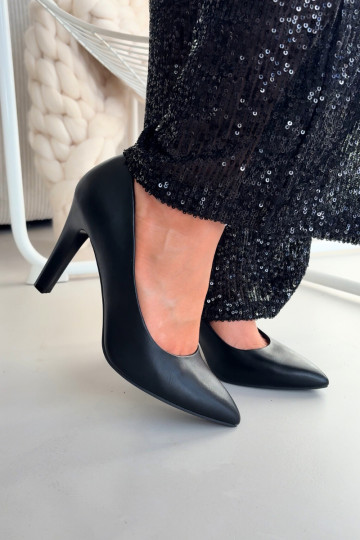 augstpapēžu kurpes Eko   Sergio Leone 1446 Melns