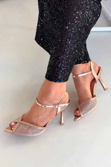 Sieviešu basenes ar papēdi  Szampańskie Peloria 2