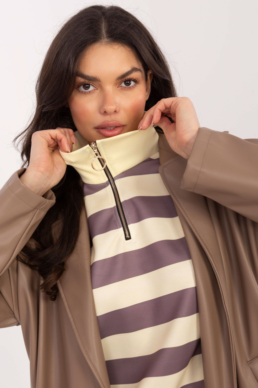 Tumši smilškrāsas blūze