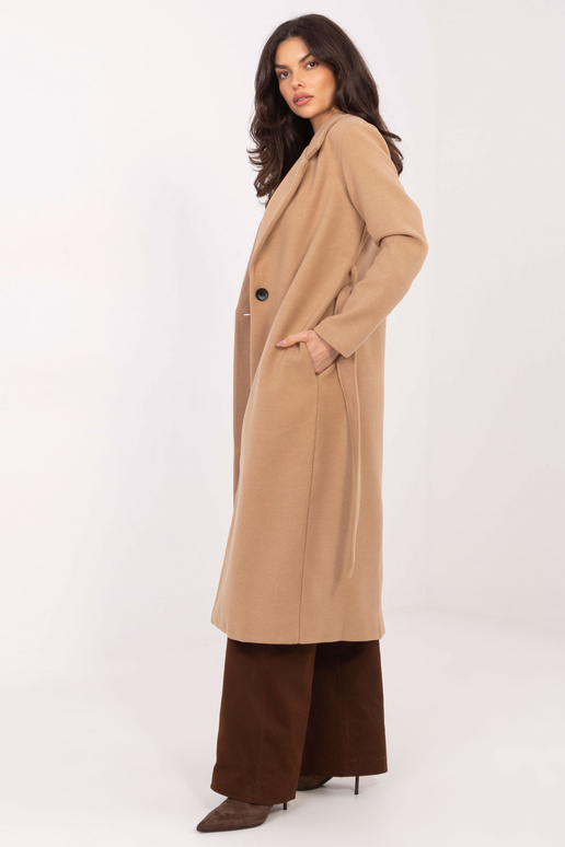 Kamielkrāsas mētelis