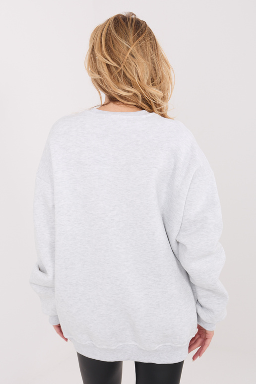 Gaiši pelēks džemperis