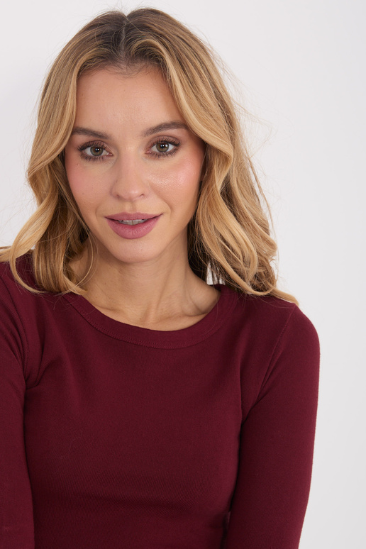 Bordo krāsas krekls