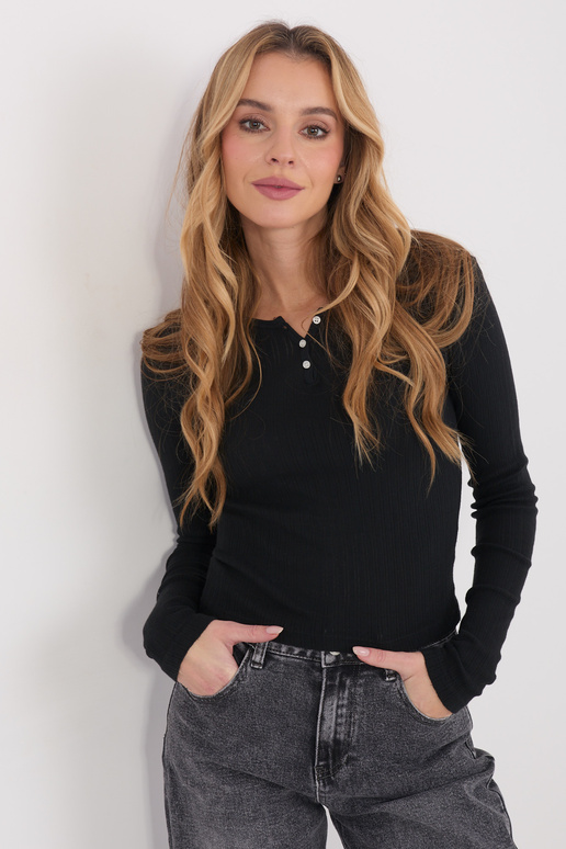 Melna blūze
