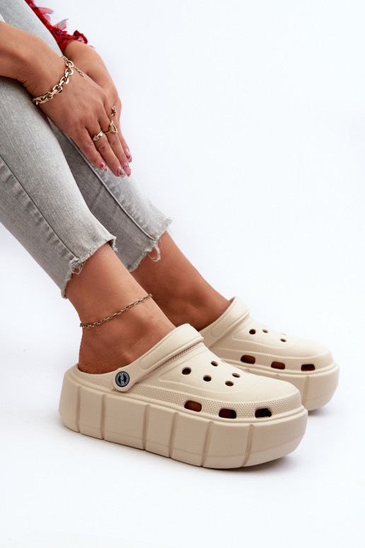 Vieglas čības uz pirksta sieviešu čības ar platformu smilšu krāsas Itubia