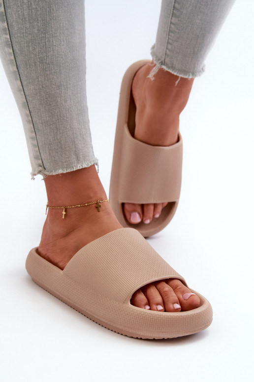  Vieglas čības ar masīvu zoli smilšu krāsas Querceria