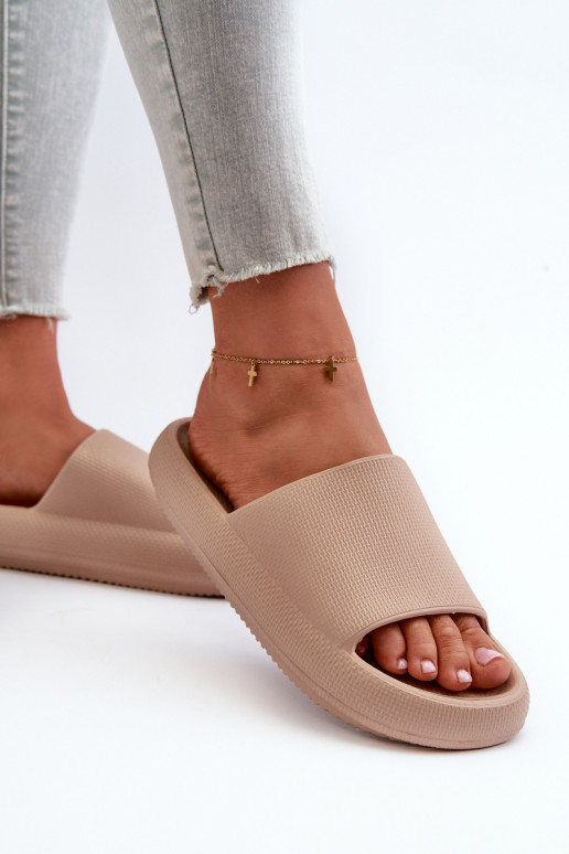  Vieglas čības ar masīvu zoli smilšu krāsas Querceria