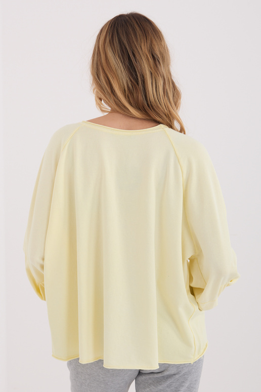 Krekliņš gaiši dzelteni