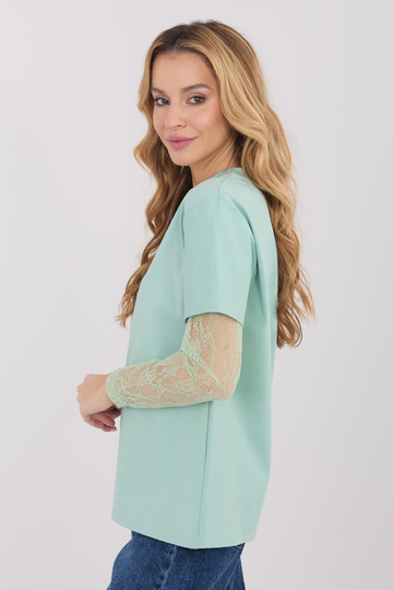 Blūze pistāciju krāsā