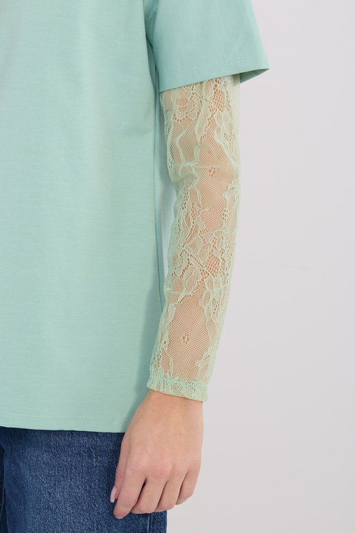 Blūze pistāciju krāsā