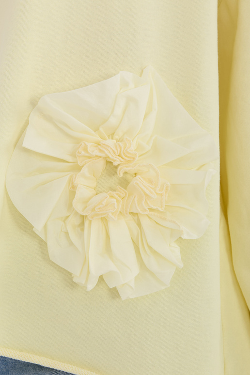 Gaiši dzeltena IT blūze