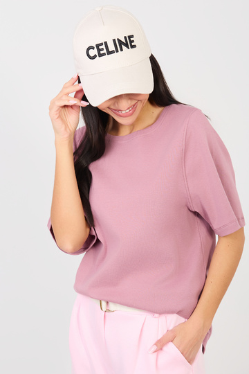 T-krekli ar īsām piedurknēm...