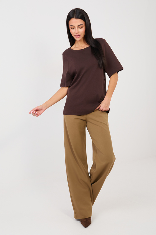 T-krekli tumši brūni