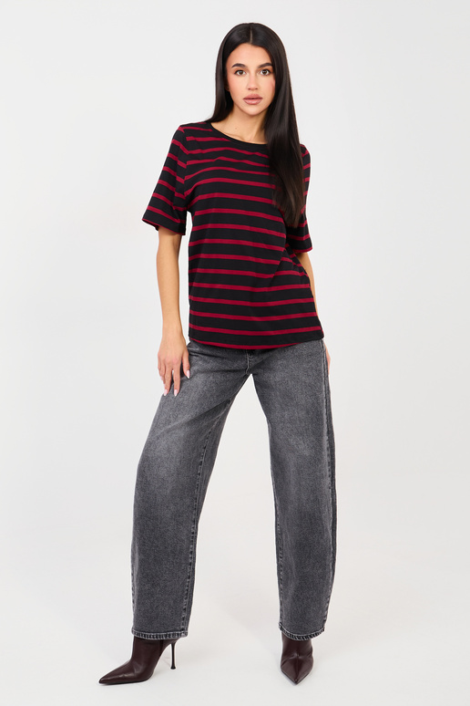 Melni-sarkani RV T-krekli