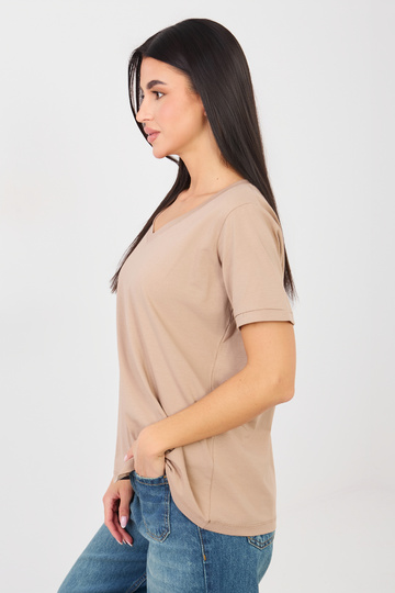 Krekliņi tumši smilškrāsas